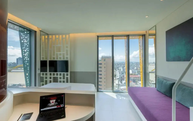 Wink Hotel Danang Centre - 24hrs Stay