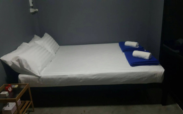Din Space Bangkok
