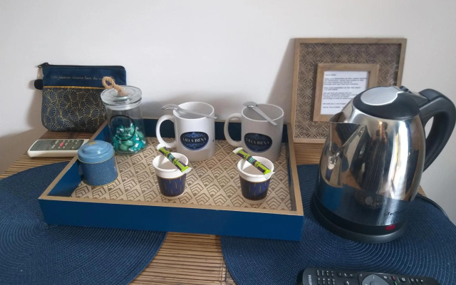 Suite INDIGO JACUZZI PRIVE PISCINE VUE MER acces cuisine laverie