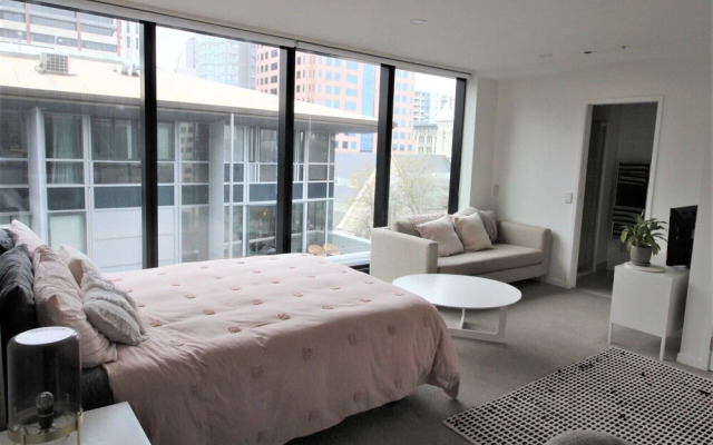 Couple's Getaway Walk Everywhere Studio