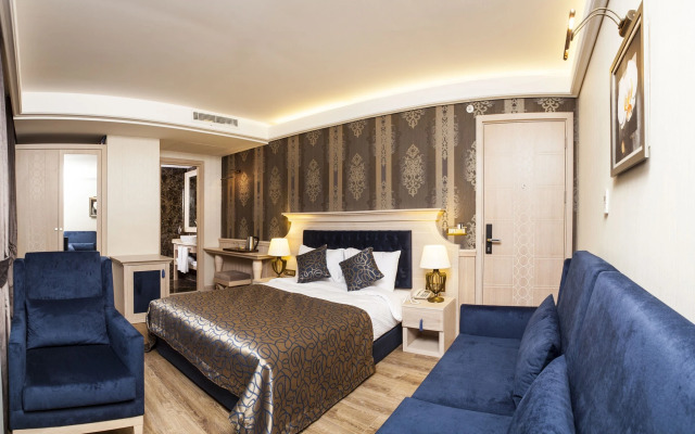 The Conforium Hotel