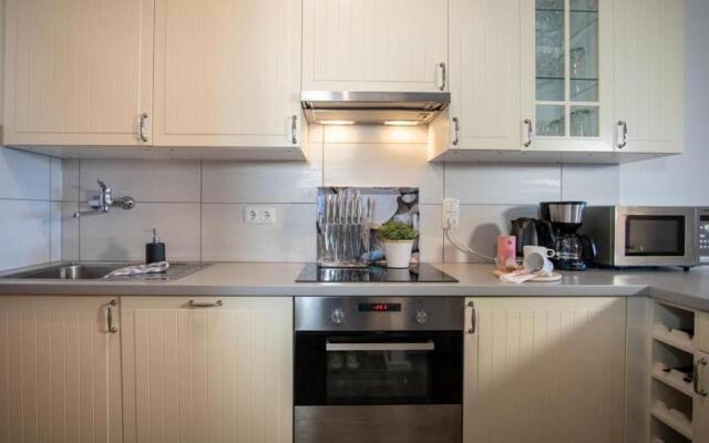 Strandhotel-Heiligenhafen-Wohnung-125-Typ-II-Meerblick-im-Strandhotel