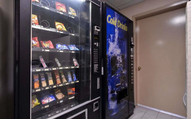 Best Western Plus Northwest Inn & Suites