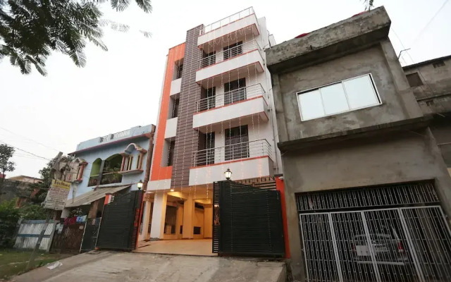 OYO Flagship 22740 Near Anisabad Golambar