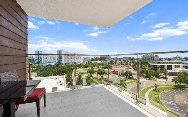 Cambria Hotel Orlando Universal Blvd