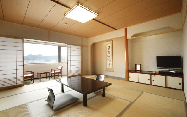 Kotohira Onsen Kotosankaku