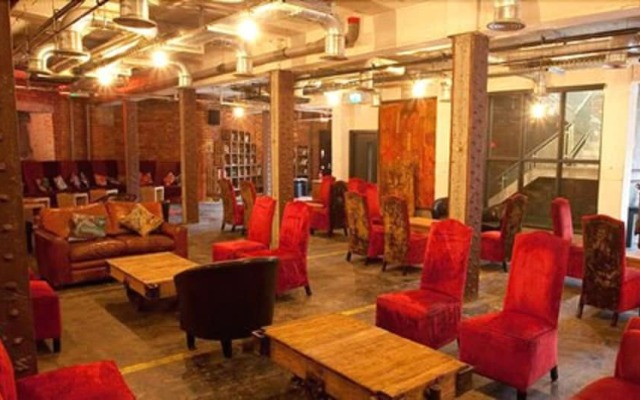 Victoria Warehouse Hotel