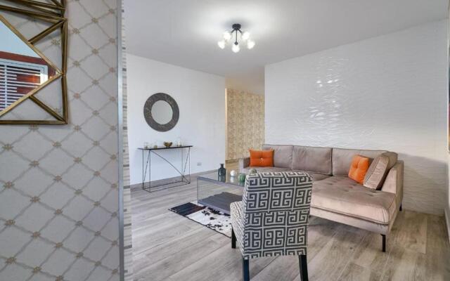 Súper apartamento con piscina