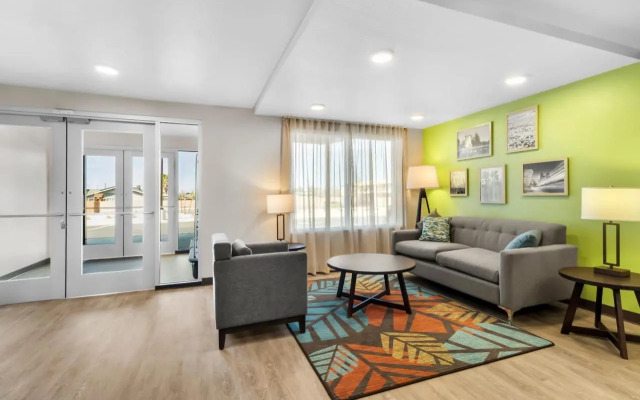 Woodspring Suites Palmdale - Lancaster