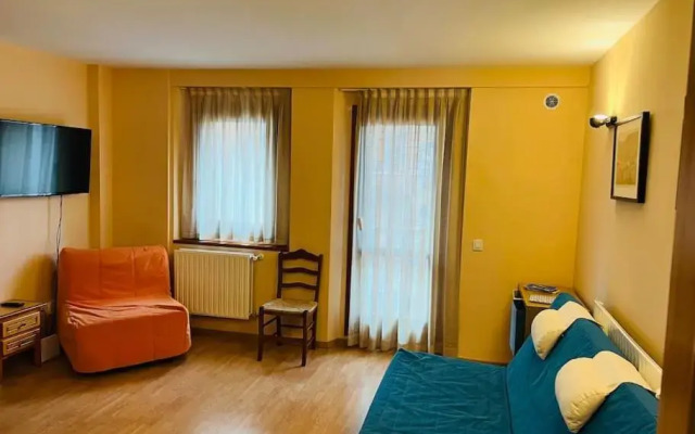 Luxury Apartment Llops HUT-7760 , 5 pax