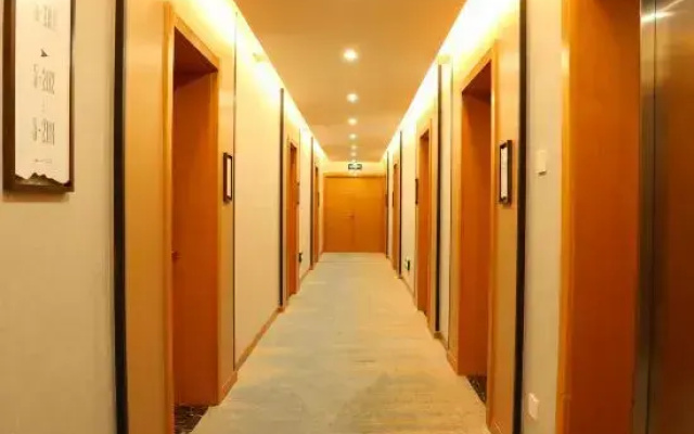 Shanshui Jiuzhang Hotel (Qingyuan Ecological Ancient Residence)