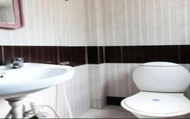 Room Maangta 111 @ Andheri East