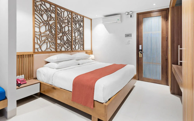 Tam House Villa Hotel