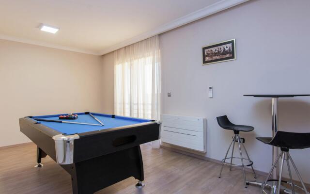 Lovely Villa in Debeljak with Heated Private Pool