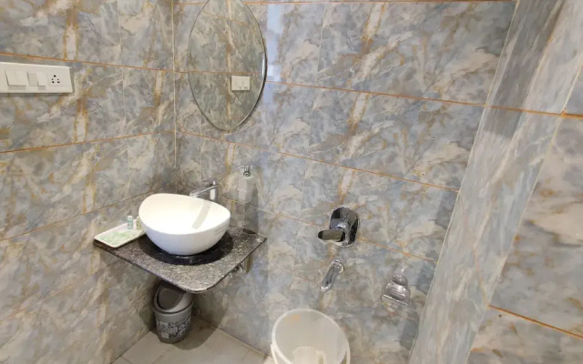 Hotel AVI INN BY JR GROUPS OF HOTELS