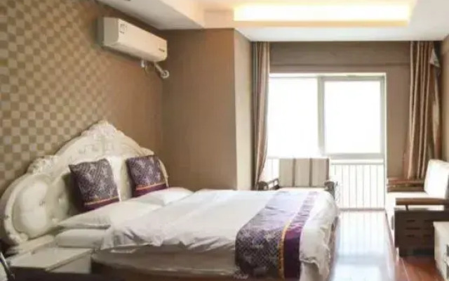 Nanchang Zuoyou Love Apartment (Bayi Square)