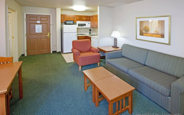 Staybridge Suites Cincinnati North by IHG