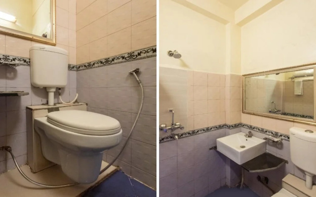 Hotel Shreenath Palace By OYO Rooms