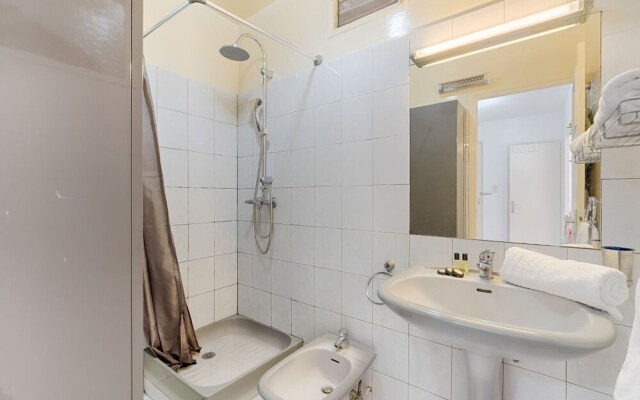 Bright Apartment in the Heart of Joliette