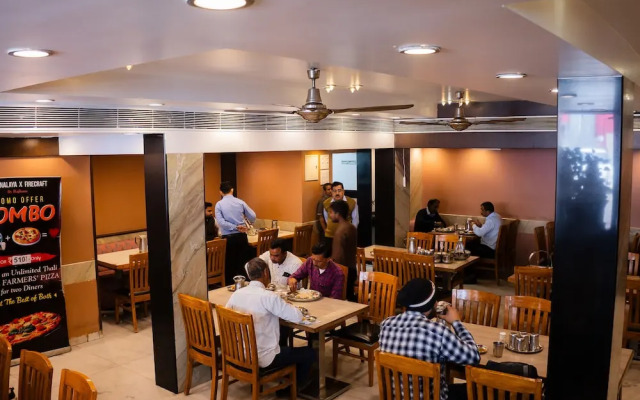 Jain's Hotel Rajhans
