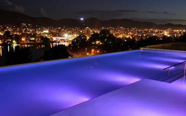 LOB Friendly Resort Spa