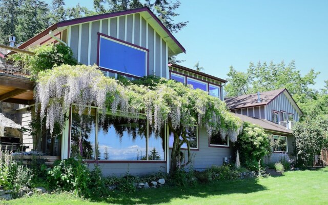 The Bluff on Whidbey B&B