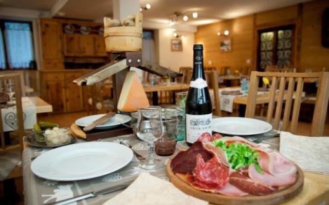 Chalet Hotel La Tarine