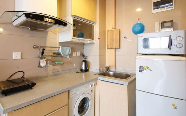 Mike168 Service Apartment Saintland Shop