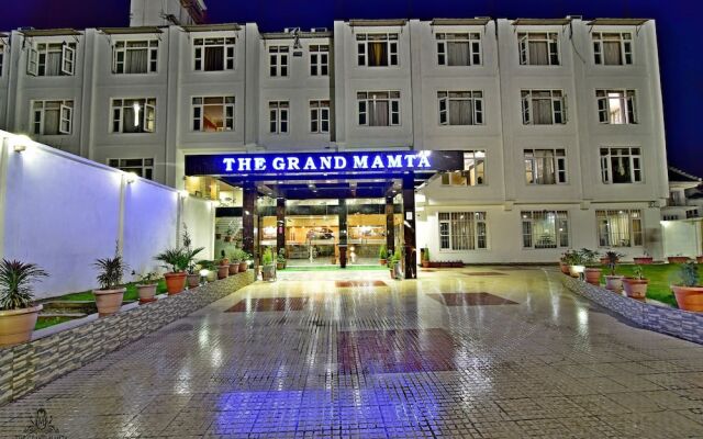 Hotel The Grand Mamta