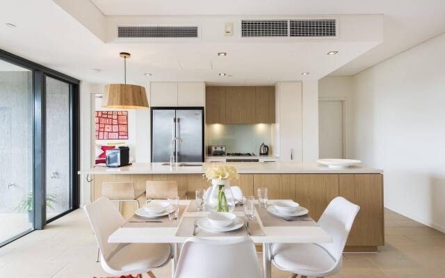 Darwin Waterfront Luxury Suites