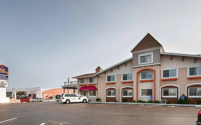 Best Western Pioneer Inn & Suites