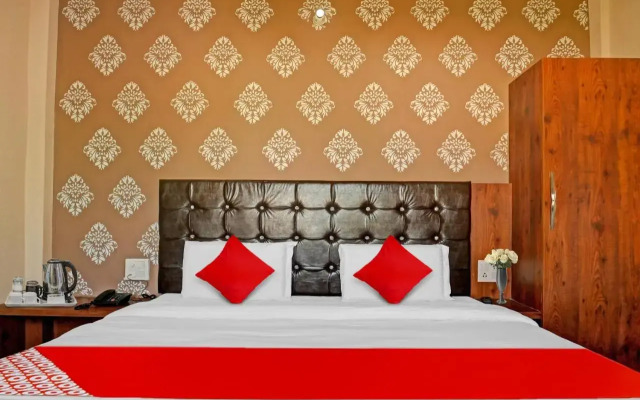 Oyo Flagship 806935 Maharaja Resort