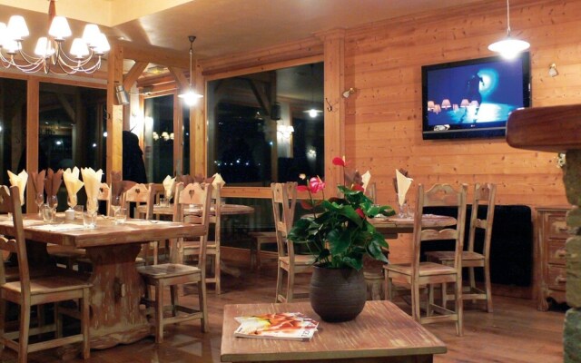 Cosy apartment in Brides les Bains 600m from the skilift