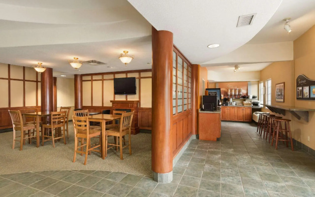 Days Inn by Wyndham Guelph