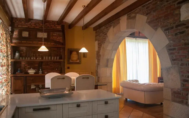 Luxury Villa Esmeralda