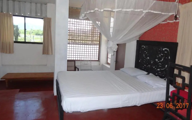 S and K Safari Village Hotel - Wasgamuwa