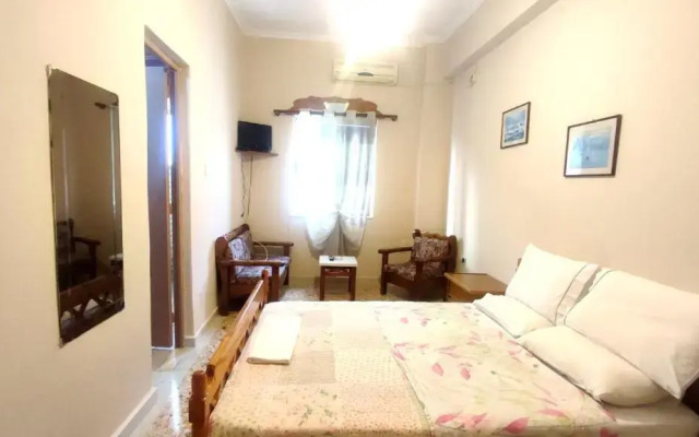 Politia Apartments