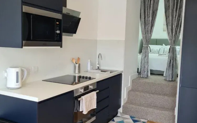 Penlea 1-bed Flat With Harbour View in Tarbert