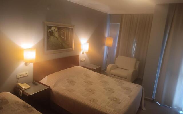 Summer Otel