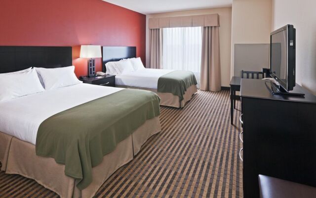 Holiday Inn Express & Suites Oklahoma City Nw-Quail Springs