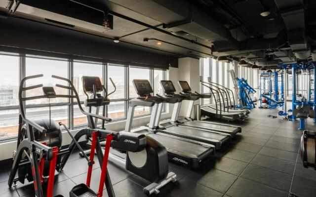 Sonder by Marriott Bonvoy Artesa Apartments West Queen West