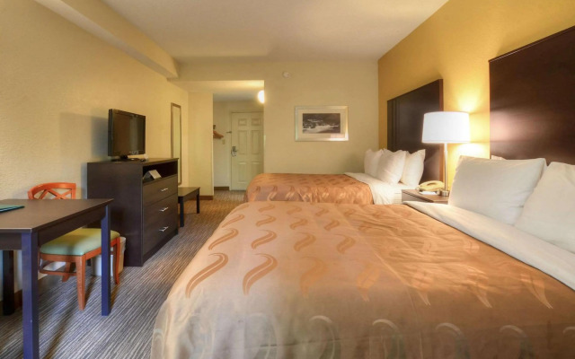 Quality Inn Cherokee Riverside