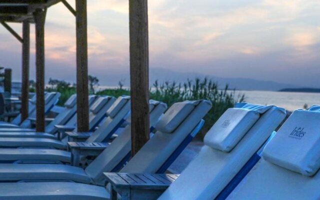 Irides Luxury Beach Hotel
