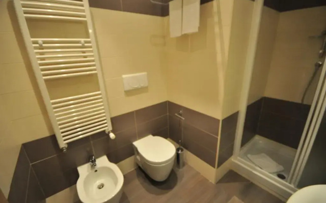 325 Tor Vergata Hotel