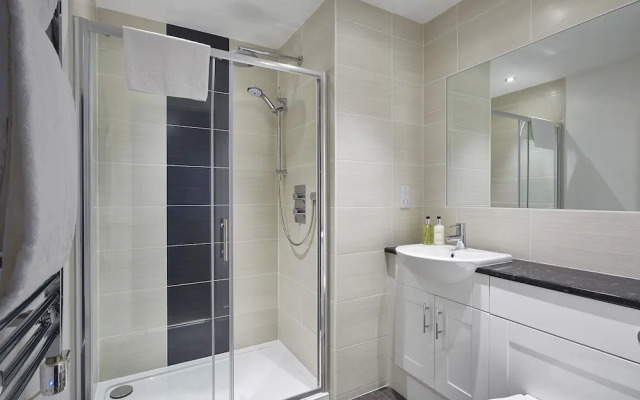 Burkhardt Hall by Viridian Apartments