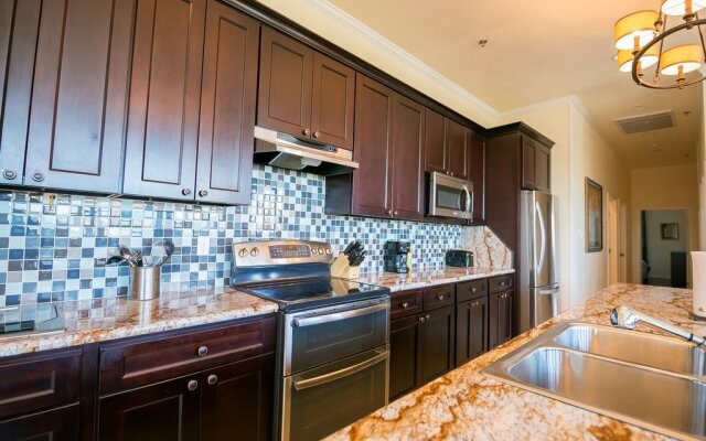 Carondelet Street Modern Suites