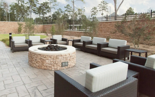 Courtyard by Marriott Houston City Place