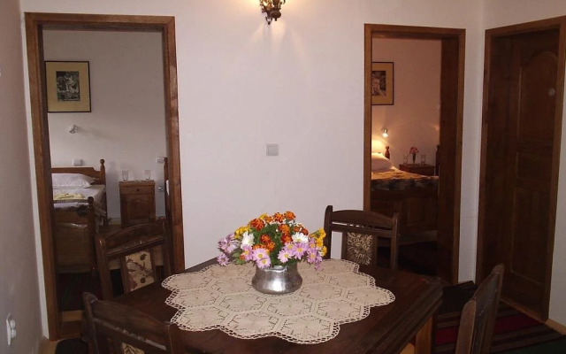 Yakovtsi Inn