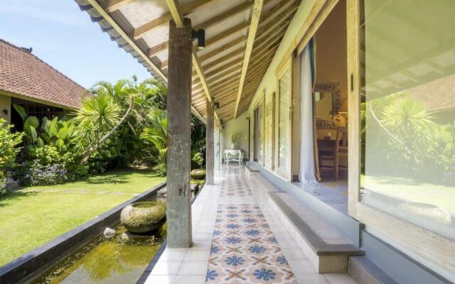 Villa Koyama by Villa Finder