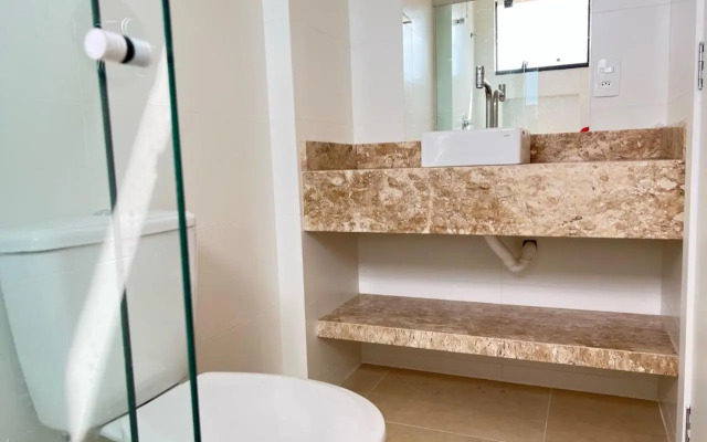 Surpreendente apto, 290 metros da praia!